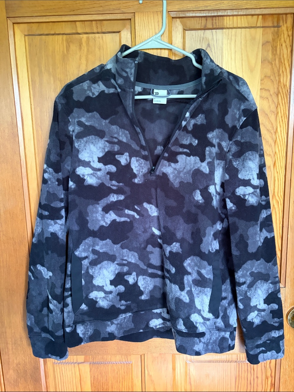 all in motion Black & Gray Camo Quarter-Zip Fleece Pullover